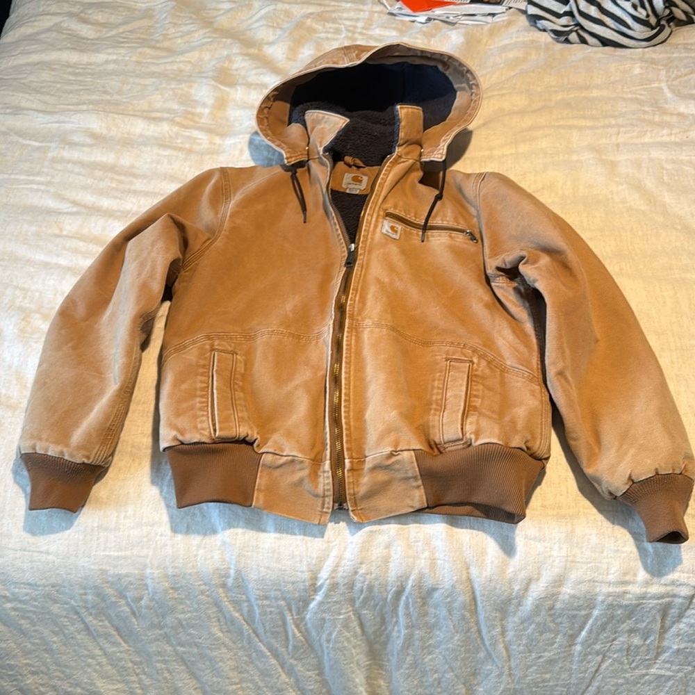 Women’s Medium 10/12 Carhartt Jacket